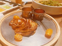 炭烧猪颈肉-小大董·烤鸭(凤凰汇店)