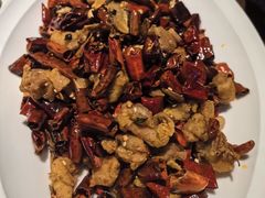 -肆海小川菜酒馆Wine Bistro (青年路店)