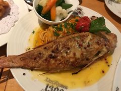 -皇冠自酿啤酒坊(中国红街5号楼店)