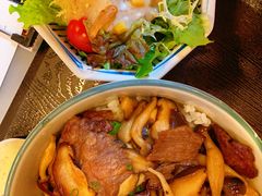 -炼火烤肉店