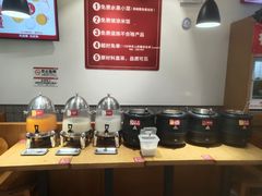 -南城香·饭香串香馄饨香(青年路店)