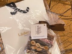 -Laderach 莱德拉(上海环贸iapm店)