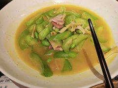 丝瓜炒肉-桂花里·衢州菜·精酿餐吧(未来科技城万达广场店)