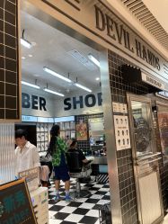 -Devilhands Barbershop男士理容店