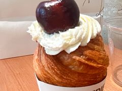 -VERIE BAKEHOUSE
