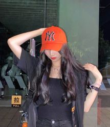 -ON STAR SALON