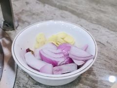 -沪上名羊天下碳烤羊腿·烤全羊(江桥万达店)