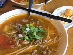 越式酸汤肥牛粉-探越越南牛肉粉(江南西分店)