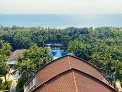 -三亚湾海居铂尔曼度假酒店