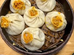 蟹黄小笼汤包-常鲜德乐购迎桂馒头店(麻巷公寓店)
