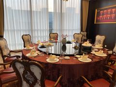 -无锡鼎尚皇冠酒店