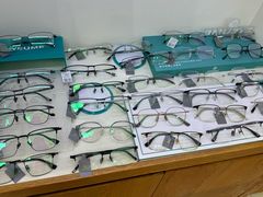 -沪睛眼镜蔡司官方授权店(金桥佳林路店)