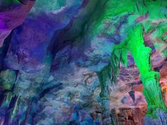 -泰安地下龙宫景区