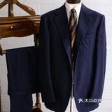 婚礼不能只新娘自己美，新郎的礼服也要到位