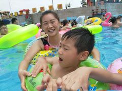 -汤山欢乐水世界