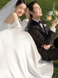 -挪娅婚纱摄影皇家会所