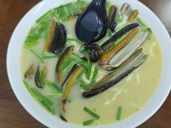 -三百碗宝应长鱼面(板仓街店)