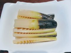 手剥笋-三俞竹苑(红旗街万达店)