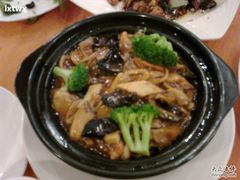 鲍汁烩真菌-东兴楼饭庄(六里桥店)