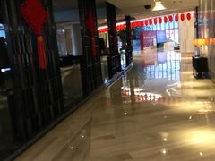 -天津梅江中心皇冠假日酒店