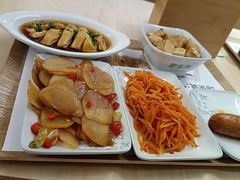 -老乡鸡(上海白玉兰广场店)