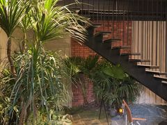 -J Create城市露营咖啡·简餐·宠物(上海动物园店)