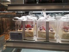 -奈雪的茶(亨特国际广场店)