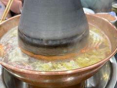 -楼外楼大刀肉传统火锅(西安大路店)