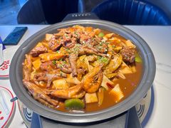-徐记小怪兽肉蟹煲(中央大街店)