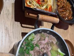 -川堂风·跷脚牛肉·乐山爆炒(宝山日月光店)