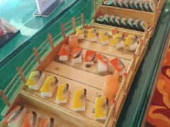 -荣誉国际酒店-云顶旋转餐厅