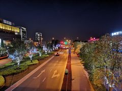 -新田360广场(上海华侨城店)