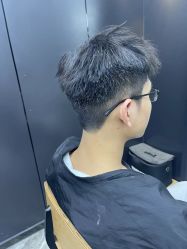 -藤野造型·专业烫染店