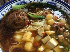 辣肉冷面-隆轩面馆(嫩江路店)