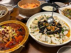 -宴小馆·小海鲜青岛菜(五四广场店)