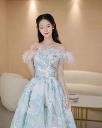-衣贝姿婚纱礼服馆