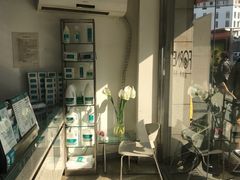 -福奈特洗衣洗鞋(东方路店)