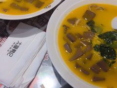 -大脸鸭记鸭血粉丝·小锅米线(水游城店)