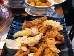摇摇酥肉-炉小二铜锅牛蛙•川湘菜(三里屯店)