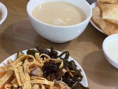 -努尔古丽奶茶