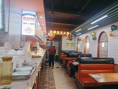 -勇興發港式茶餐厅(江宁店)