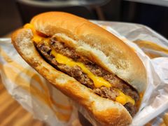 双层吉士汉堡-麦当劳(中山八路店)