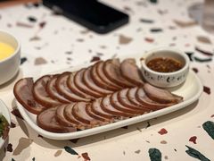 酱肘子-姥姥家春饼店(惠新东街店)