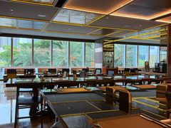 -大中华希尔顿酒店-念自助餐·嗨啤·小龙虾
