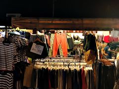 -席娜卡琳火车铁道夜市