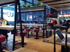 -肯德基(虹桥高铁店)