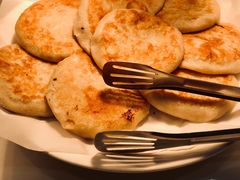 猪肉白菜馅饼-红山红餐厅(宏源大厦店)