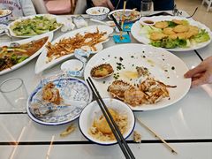 -覃记海鲜美食餐厅