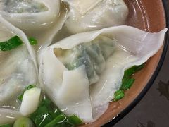 菜肉大馄饨-常鲜德乐购迎桂馒头店(麻巷公寓店)