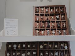 -LADY FAFA(巨鹿路陕西南路路口店)